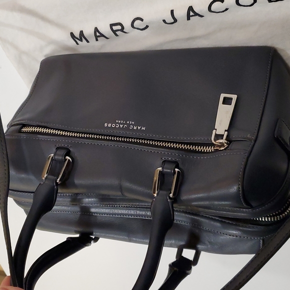 NWT Marc Jacobs West End Small Bauletto Satchel in Stormy Grey - Picture 3 of 12